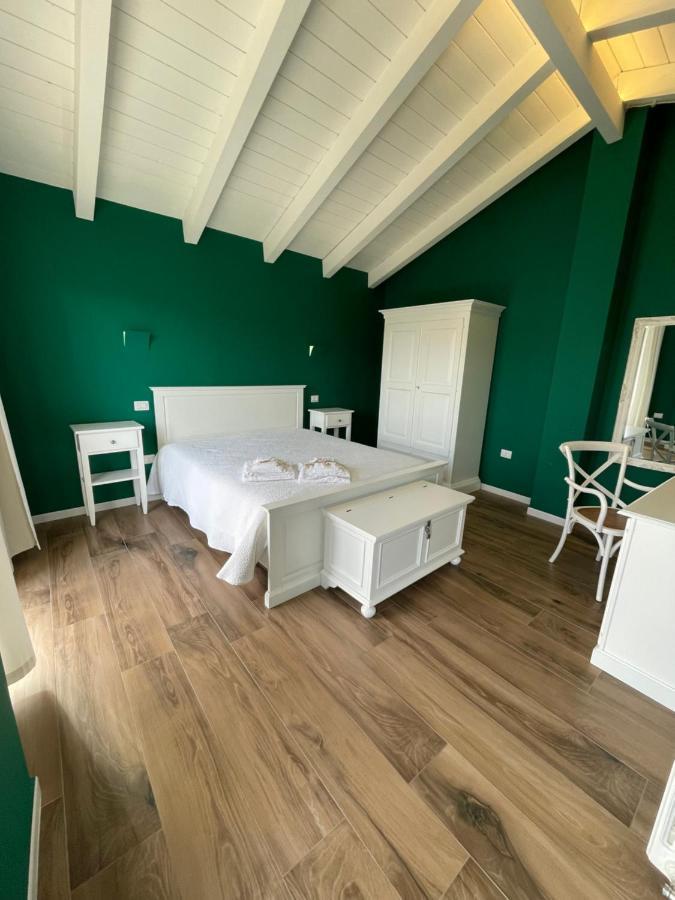 Bed and Breakfast Il Borgo Корато Екстер'єр фото